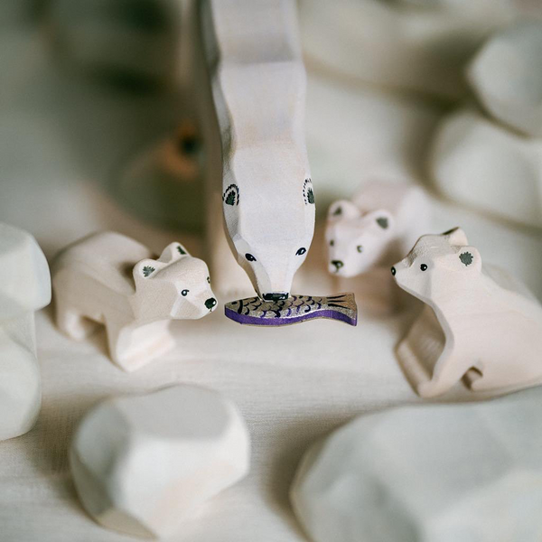 Bumbu Toys Small Polar Bear Sitting